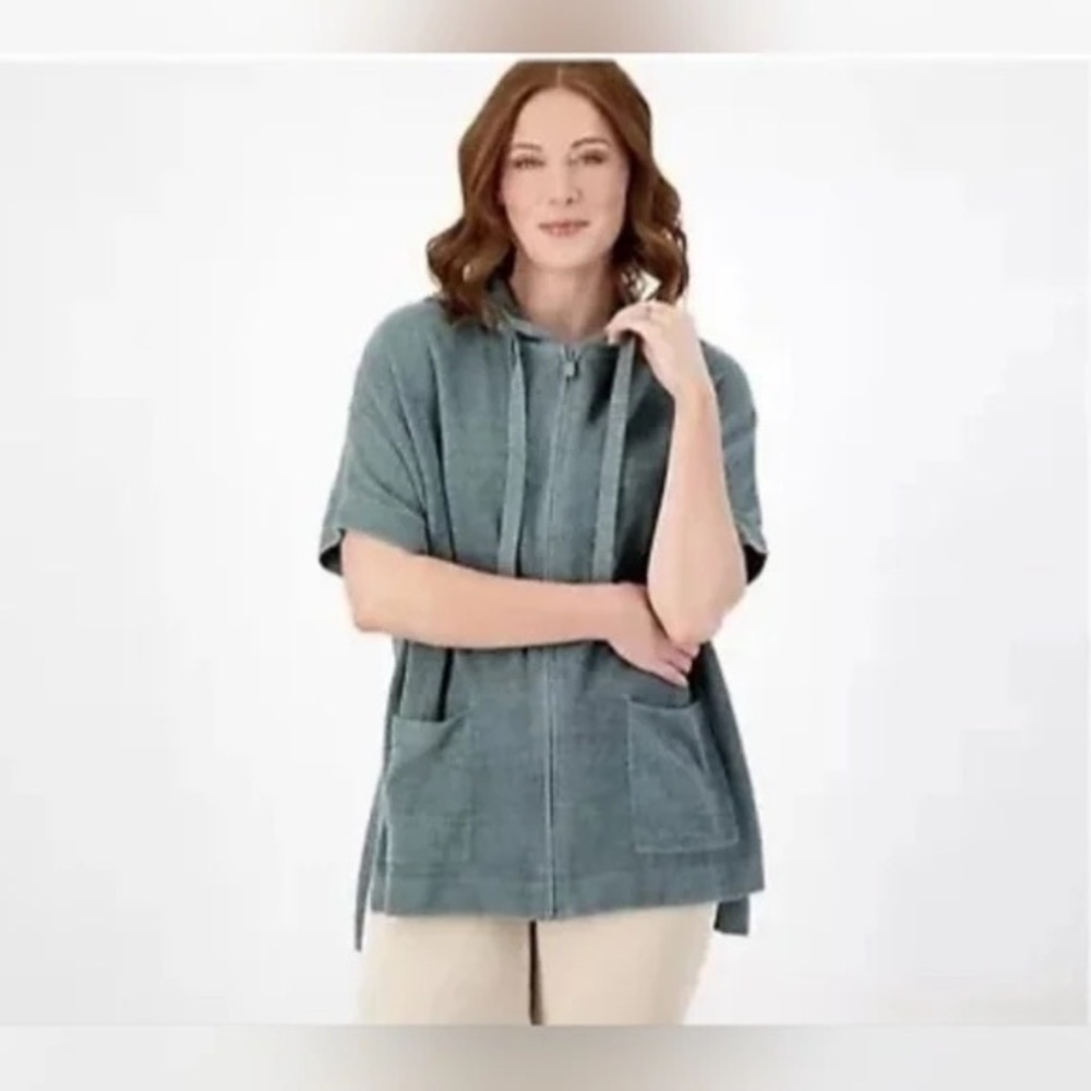 Barefoot Dreams CozyChic Ultra Lite Knit Short Sleeve Zip Up - Picture 3 of 12